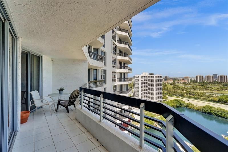 3530 Mystic Pointe Drive, Unit 2308, Aventura, FL 33180 Photo