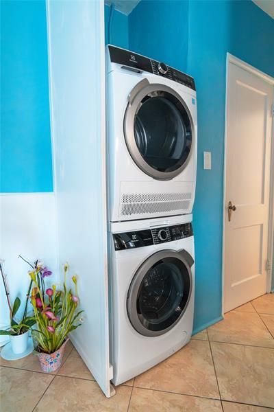 311 Connecticut Street, Unit 4, Hollywood, FL 33019 Photo