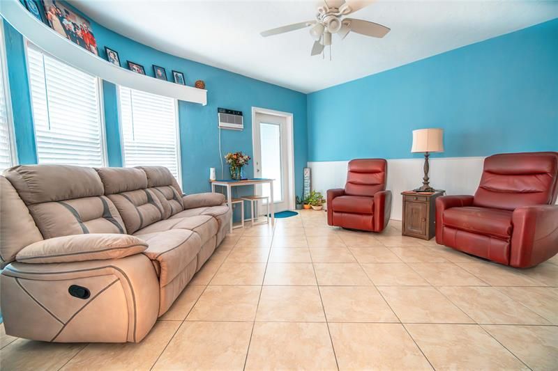 311 Connecticut Street, Unit 4, Hollywood, FL 33019 Photo