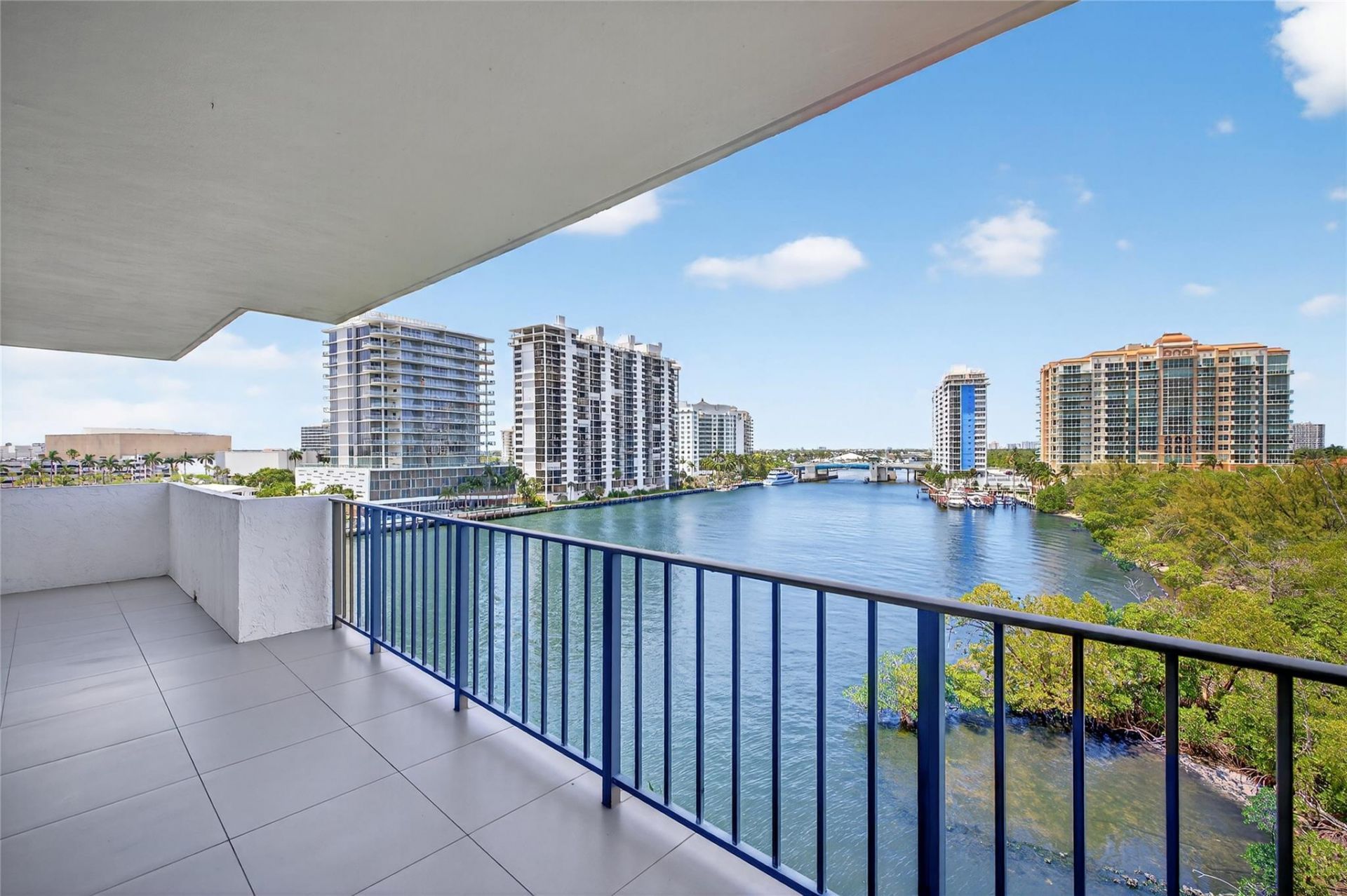 777 Bayshore Drive, Unit 701, Fort Lauderdale, FL 33304 Photo