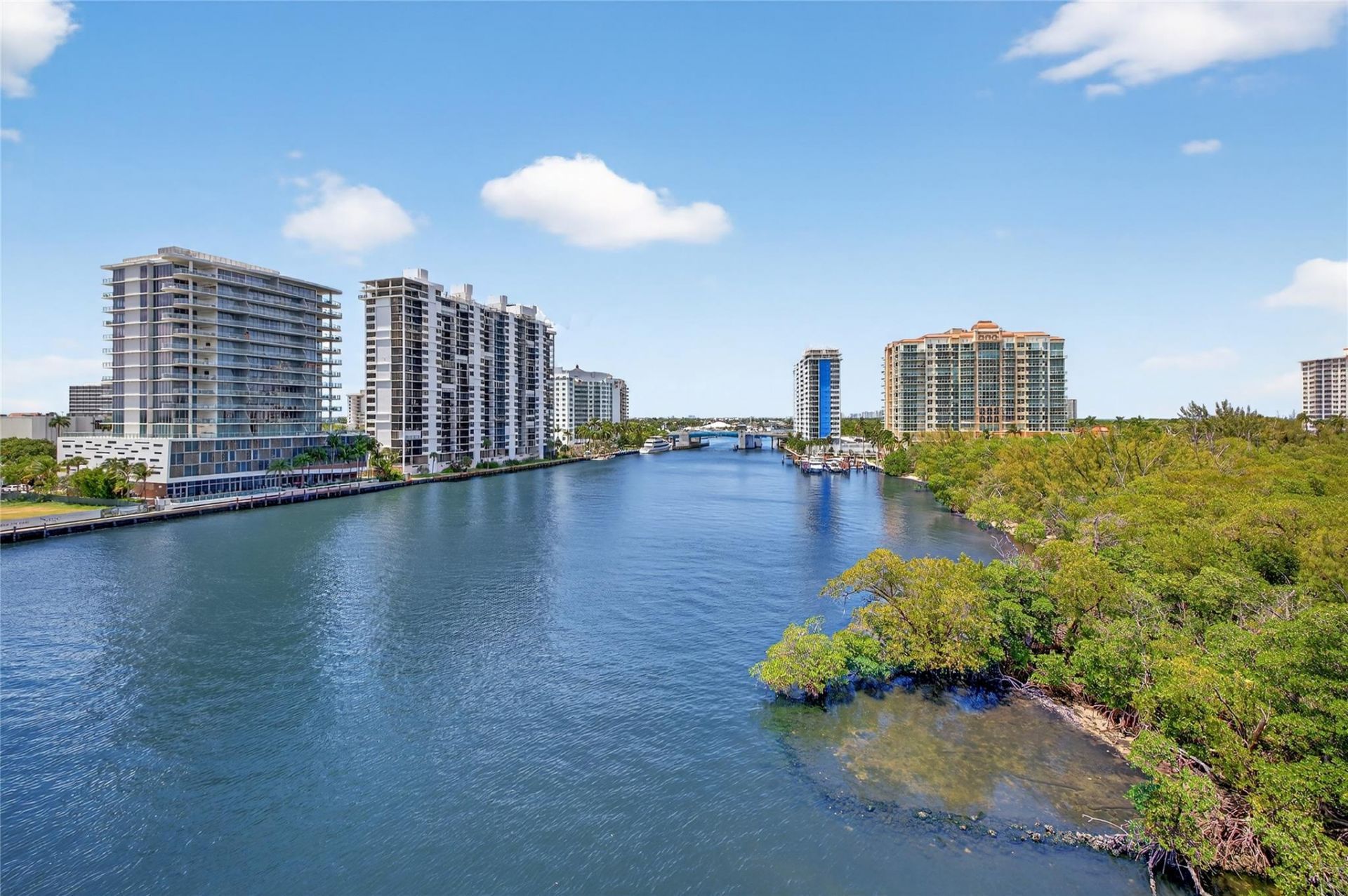 777 Bayshore Drive, Unit 701, Fort Lauderdale, FL 33304 Photo