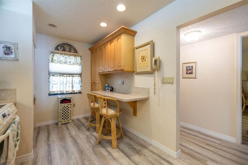 3100 NE 48th Street, Unit 609, Fort Lauderdale, FL 33308 Photo