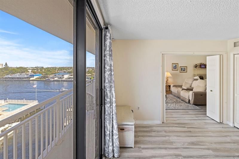 3100 NE 48th Street, Unit 609, Fort Lauderdale, FL 33308 Photo