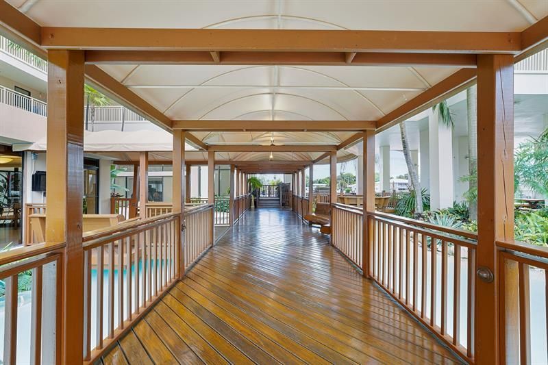 3100 NE 48th Street, Unit 609, Fort Lauderdale, FL 33308 Photo