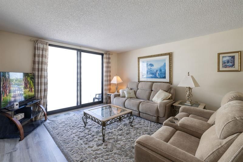 3100 NE 48th Street, Unit 609, Fort Lauderdale, FL 33308 Photo