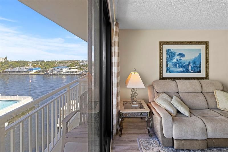 3100 NE 48th Street, Unit 609, Fort Lauderdale, FL 33308 Photo