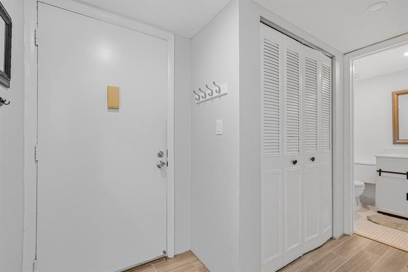 3000 NW 48th Terrace, Unit 423, Lauderdale Lakes, FL 33313 Photo