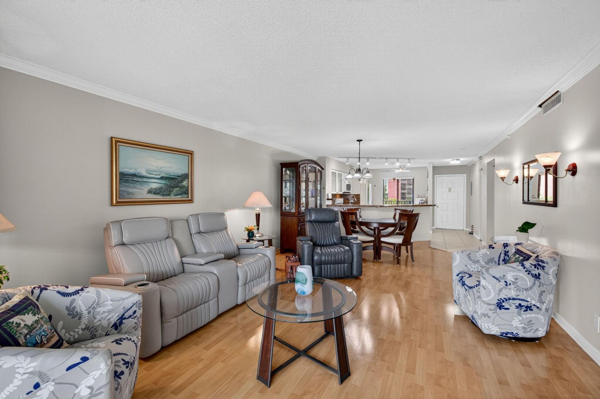 2205 S Cypress Bend Drive, Unit 505, Pompano Beach, FL 33069 Photo