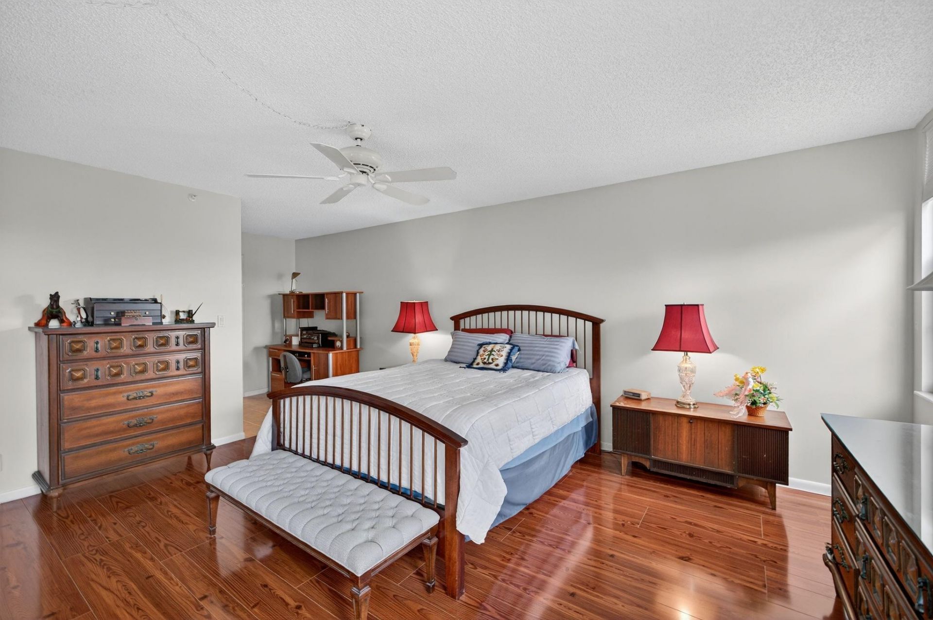 2205 S Cypress Bend Drive, Unit 505, Pompano Beach, FL 33069 Photo