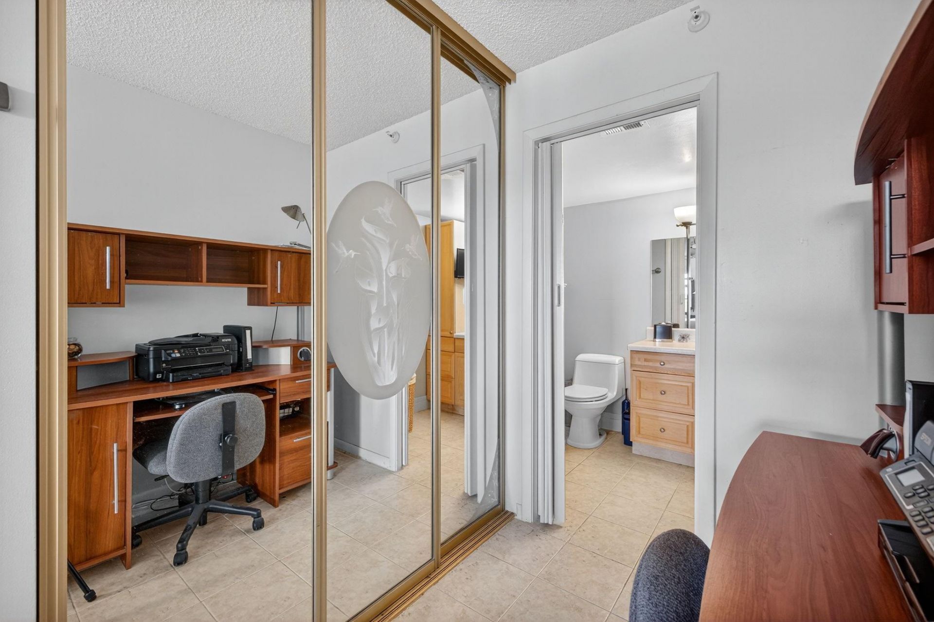 2205 S Cypress Bend Drive, Unit 505, Pompano Beach, FL 33069 Photo