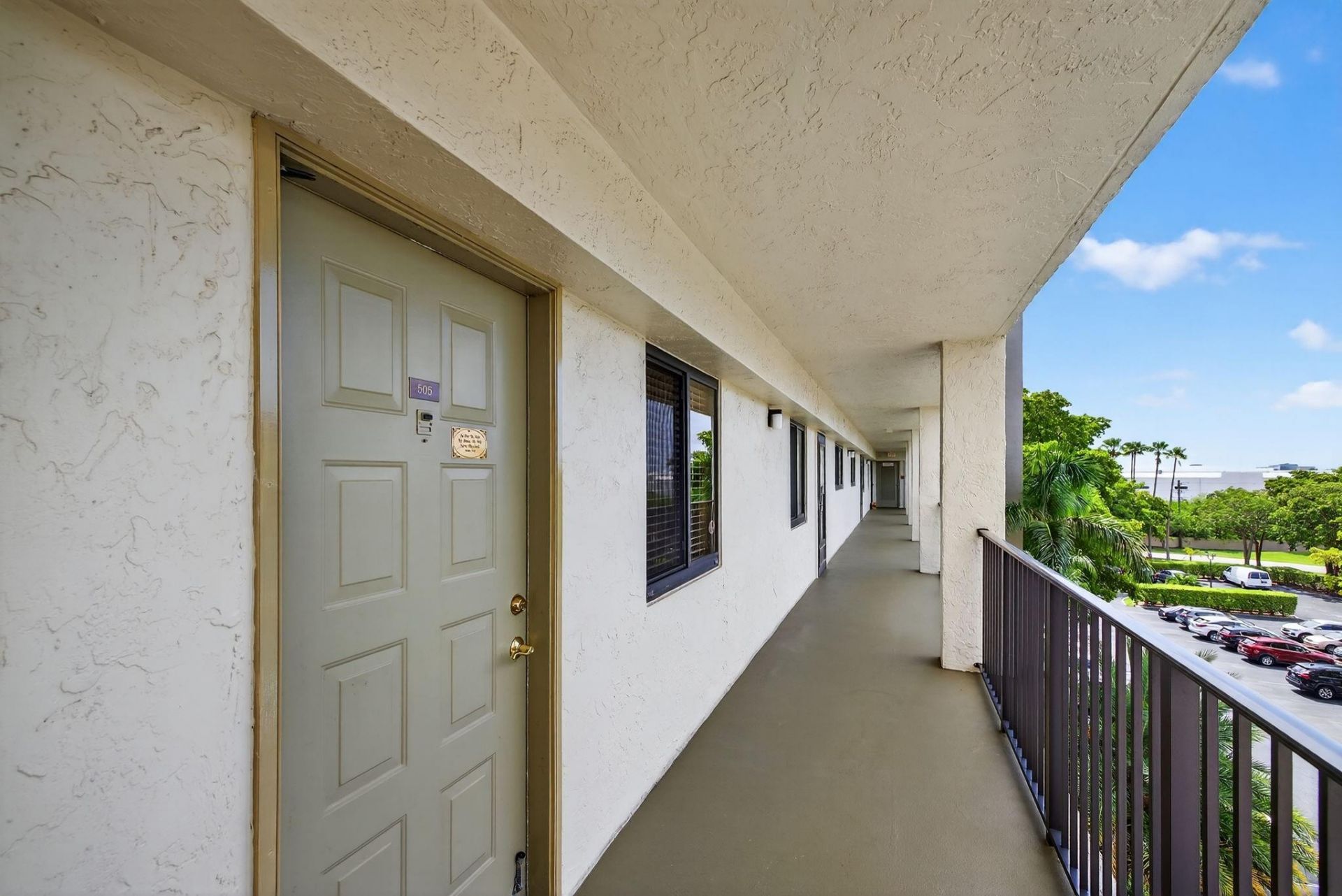 2205 S Cypress Bend Drive, Unit 505, Pompano Beach, FL 33069 Photo