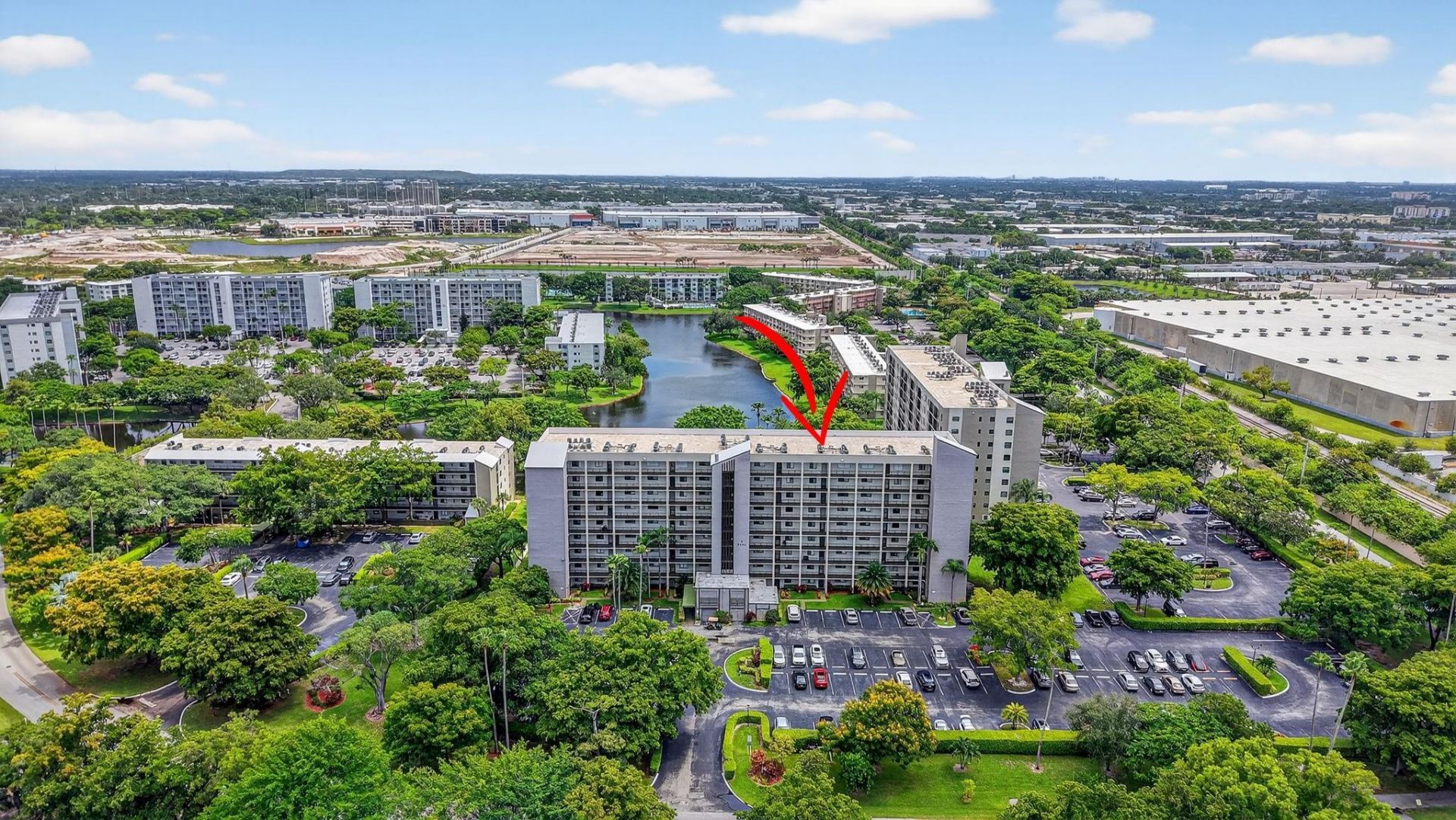 2205 S Cypress Bend Drive, Unit 505, Pompano Beach, FL 33069 Photo