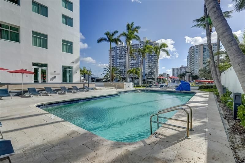 2670 E Sunrise Blvd, Unit 322, Fort Lauderdale, FL 33304 Photo