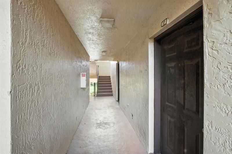 4281 W Mcnab Road, Unit 16, Pompano Beach, FL 33069 Photo