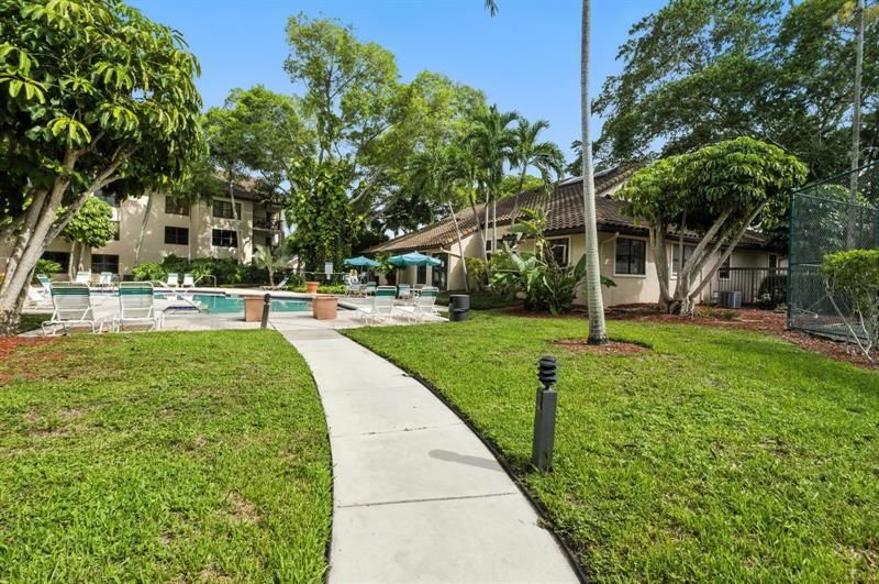 4281 W Mcnab Road, Unit 16, Pompano Beach, FL 33069 Photo