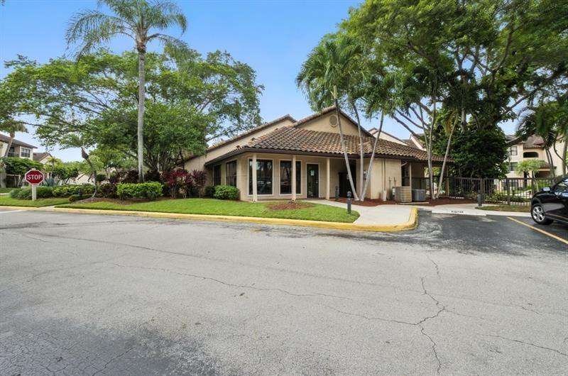 4281 W Mcnab Road, Unit 16, Pompano Beach, FL 33069 Photo