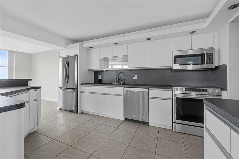 3233 NE 32nd Avenue, Unit 1103, Fort Lauderdale, FL 33308 Photo