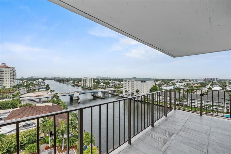3233 NE 32nd Avenue, Unit 1103, Fort Lauderdale, FL 33308 Photo