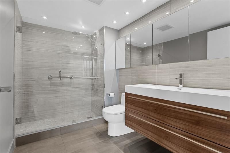 3233 NE 32nd Avenue, Unit 1103, Fort Lauderdale, FL 33308 Photo