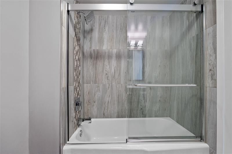 3233 NE 32nd Avenue, Unit 1103, Fort Lauderdale, FL 33308 Photo