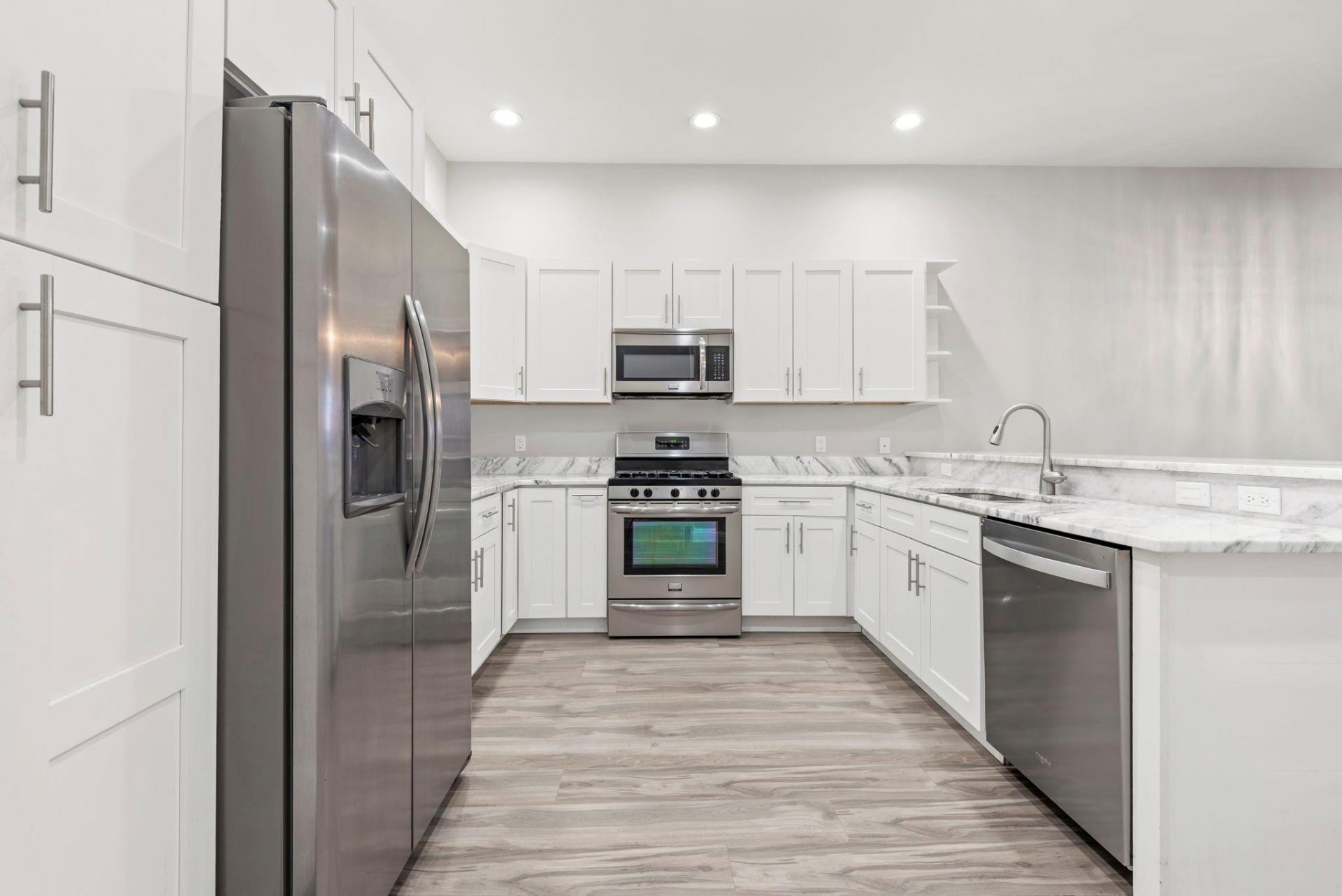 919 NE 17th Way, Fort Lauderdale, FL 33304 Photo