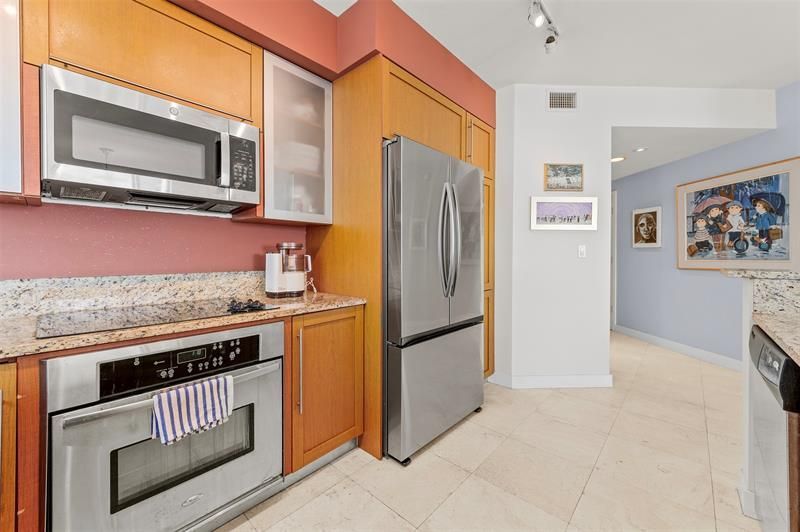 2821 N Ocean Blvd, Unit 701S, Fort Lauderdale, FL 33308 Photo