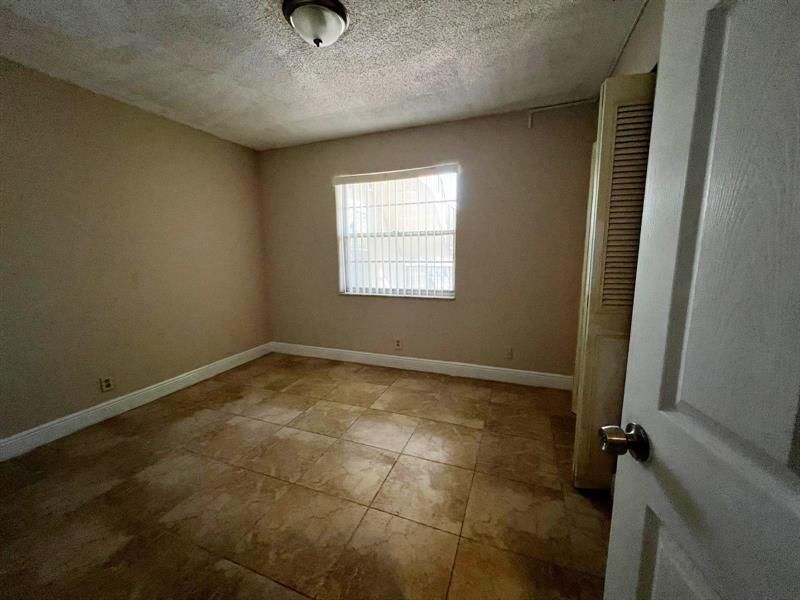 3141 NW 47th Terrace, Unit 221, Lauderdale Lakes, FL 33319 Photo