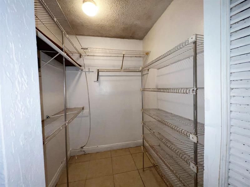 3141 NW 47th Terrace, Unit 221, Lauderdale Lakes, FL 33319 Photo