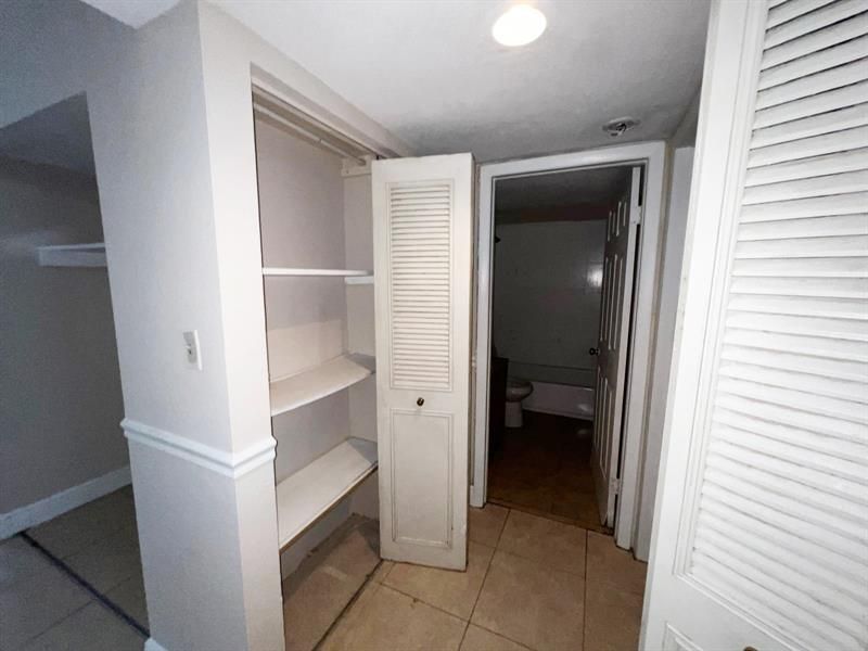 3141 NW 47th Terrace, Unit 221, Lauderdale Lakes, FL 33319 Photo