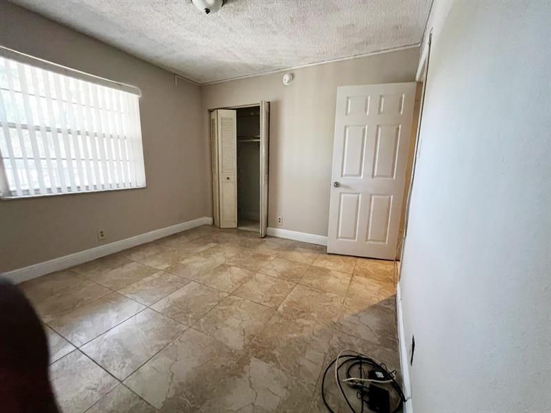 3141 NW 47th Terrace, Unit 221, Lauderdale Lakes, FL 33319 Photo