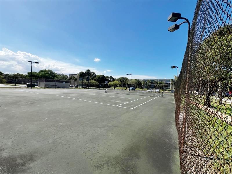 3141 NW 47th Terrace, Unit 221, Lauderdale Lakes, FL 33319 Photo