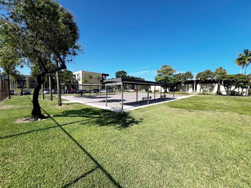 3141 NW 47th Terrace, Unit 221, Lauderdale Lakes, FL 33319 Photo