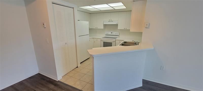 4177 N Haverhill Rd, Unit 816, West Palm Beach, FL 33417 Photo