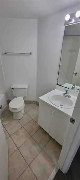 4177 N Haverhill Rd, Unit 816, West Palm Beach, FL 33417 Photo