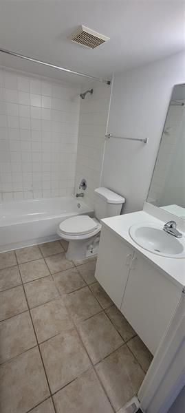 4177 N Haverhill Rd, Unit 816, West Palm Beach, FL 33417 Photo