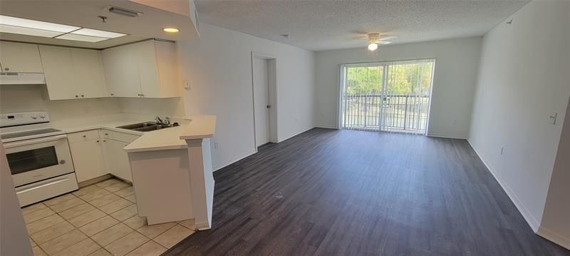 4177 N Haverhill Rd, Unit 816, West Palm Beach, FL 33417 Photo