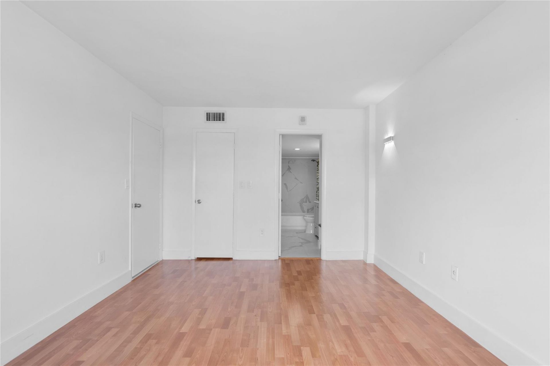 4164 Inverrary Drive, Unit 412, Lauderhill, FL 33319 Photo