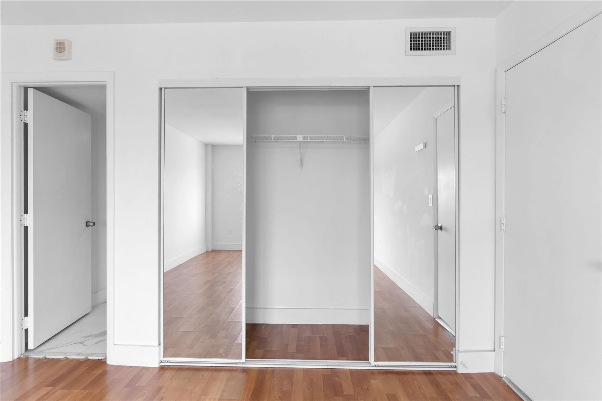 4164 Inverrary Drive, Unit 412, Lauderhill, FL 33319 Photo