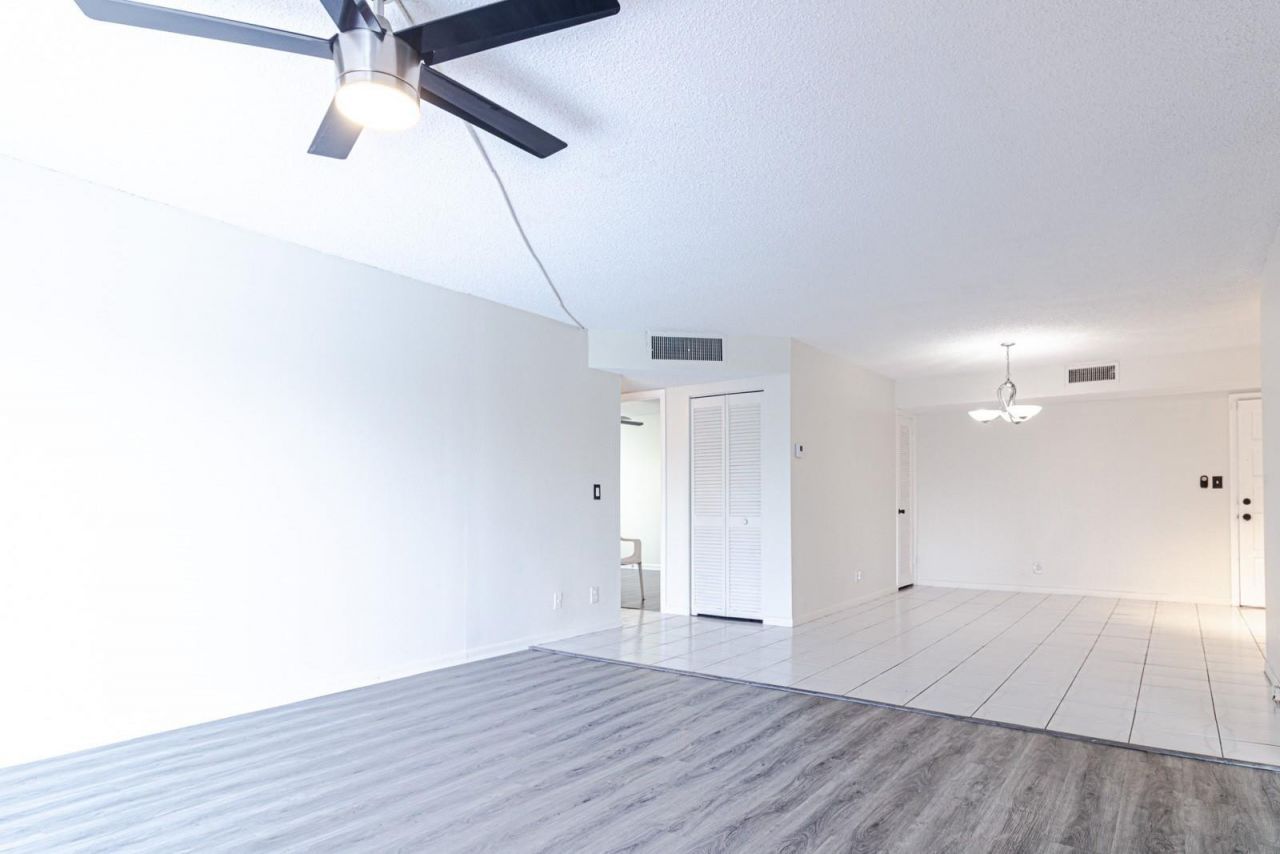 3280 Spanish Moss Terrace, Unit 307, Lauderhill, FL 33319 Photo