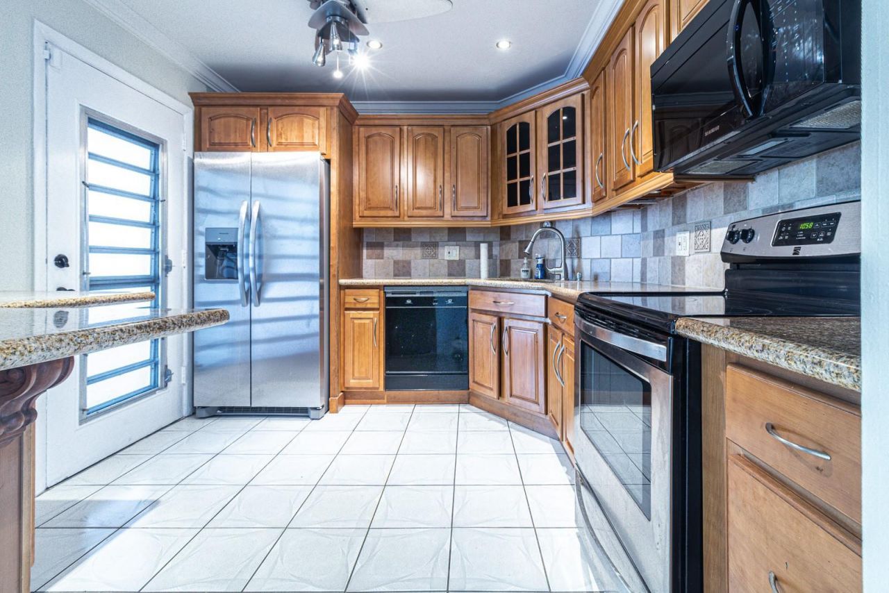 3280 Spanish Moss Terrace, Unit 307, Lauderhill, FL 33319 Photo