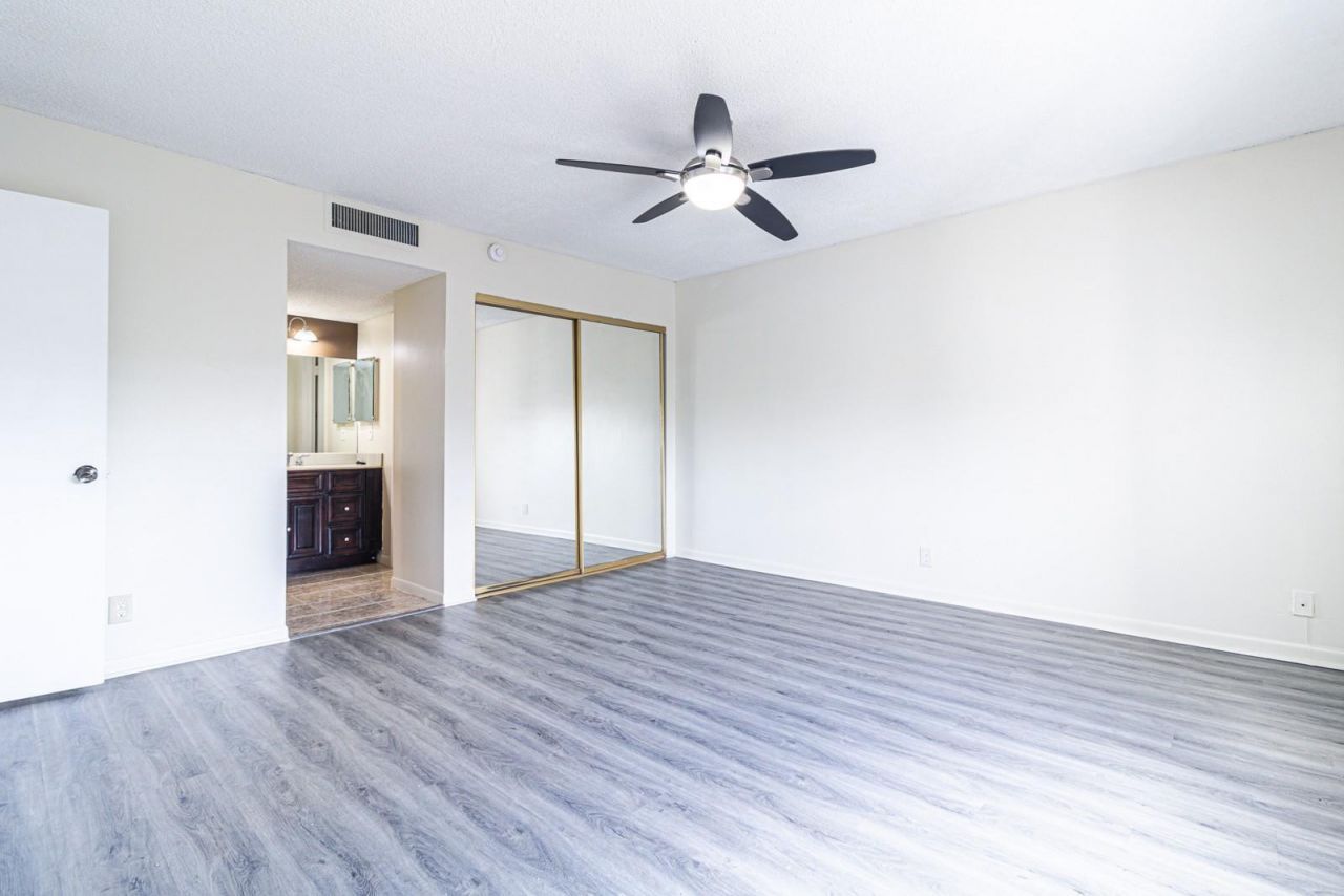 3280 Spanish Moss Terrace, Unit 307, Lauderhill, FL 33319 Photo