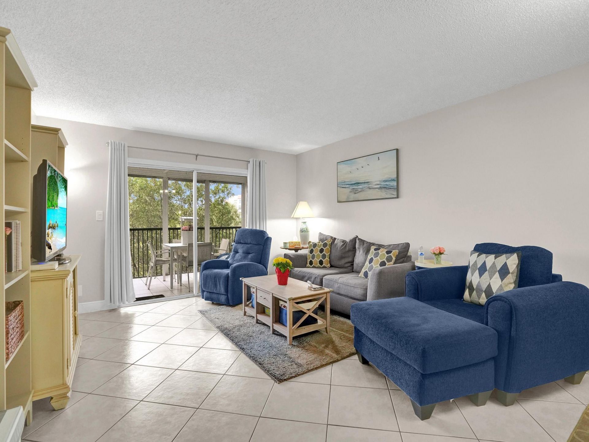 2208 S Cypress Bend Drive, Unit 401, Pompano Beach, FL 33069 Photo