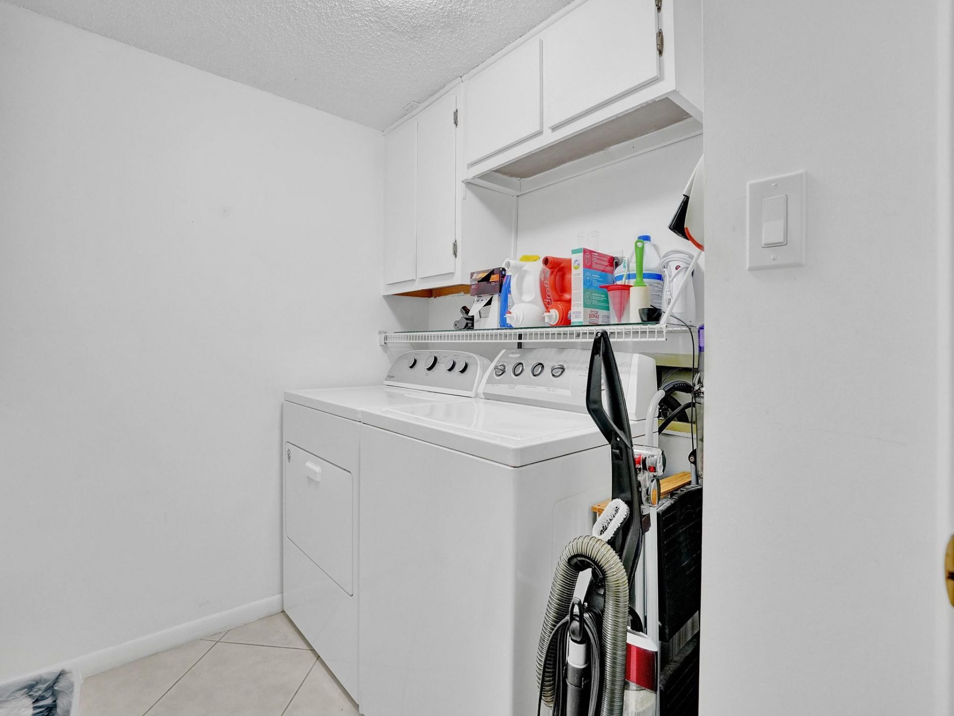 2208 S Cypress Bend Drive, Unit 401, Pompano Beach, FL 33069 Photo