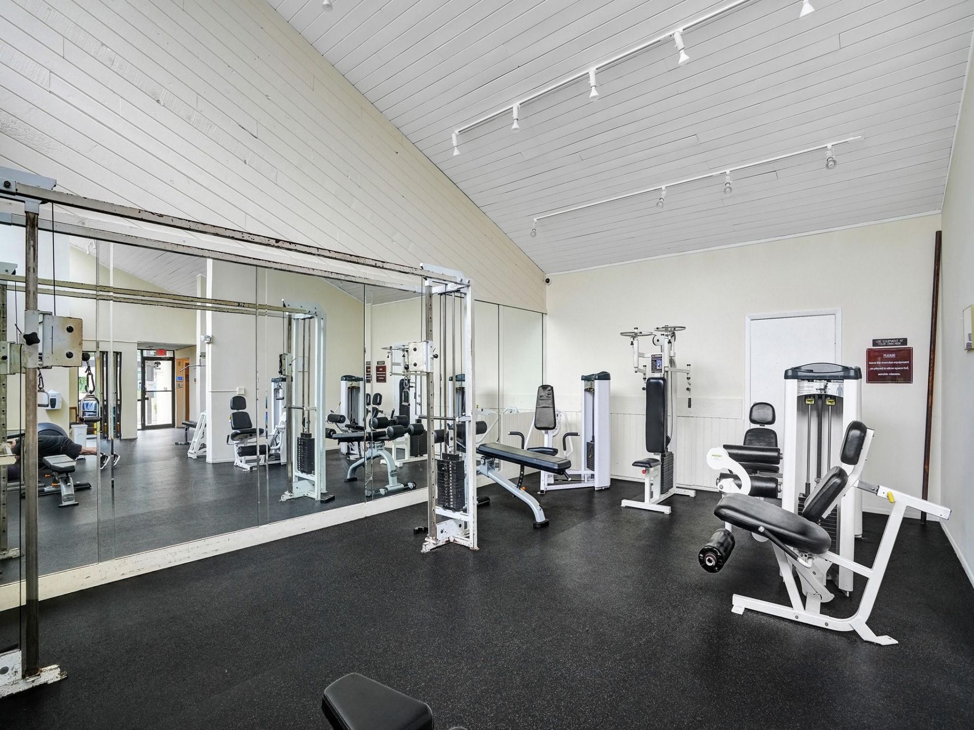 2208 S Cypress Bend Drive, Unit 401, Pompano Beach, FL 33069 Photo