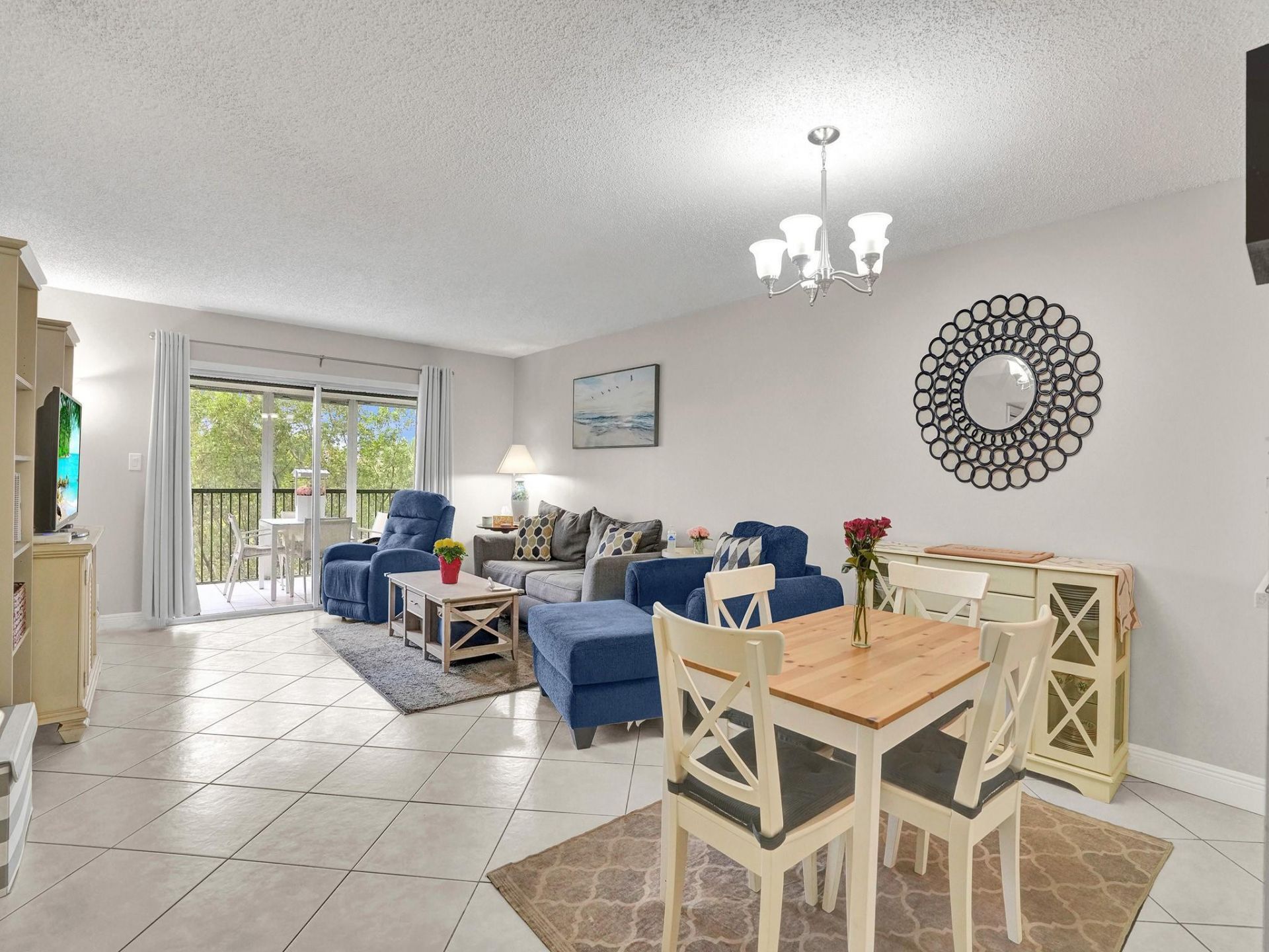 2208 S Cypress Bend Drive, Unit 401, Pompano Beach, FL 33069 Photo