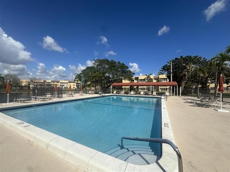 6051 NW 61st Avenue, Unit 202, Tamarac, FL 33319 Photo