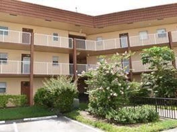 9001 Sunrise Lakes Boulevard, Unit 201, Sunrise, FL 33322