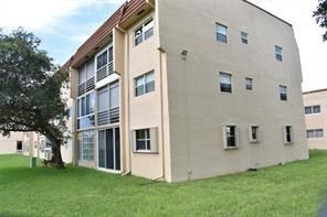 9001 Sunrise Lakes Boulevard, Unit 201, Sunrise, FL 33322 Photo