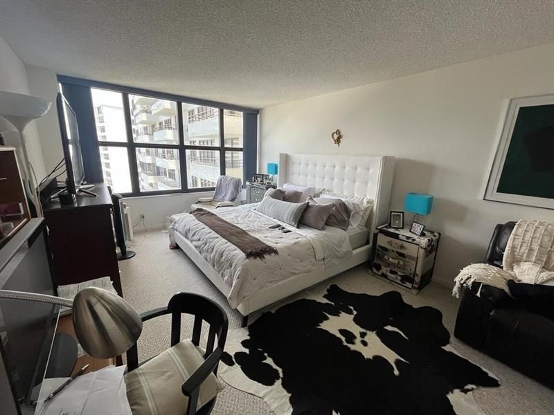 2500 Parkview Dr, Unit 1618, Hallandale Beach, FL 33009 Photo