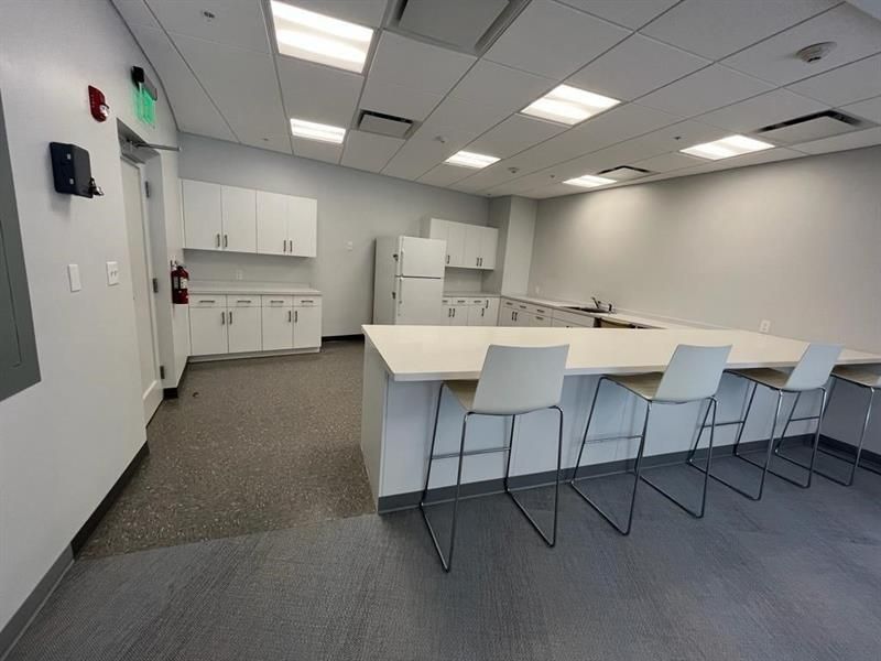 2500 Parkview Dr, Unit 1618, Hallandale Beach, FL 33009 Photo